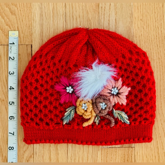 Handmade Crochet Red Beanie Flower & Feather motif Women / Teens - Picture 4 of 4